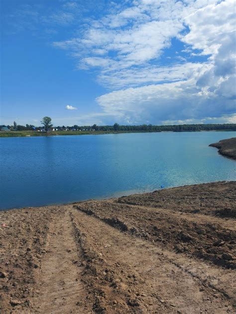 Активный отдых: возможности для активного времяпрепровождения на воде и в горах