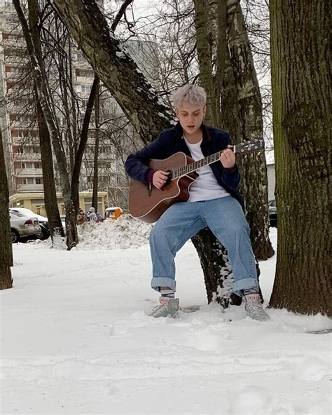 Вани Дмитриенко и его связь с родным городом