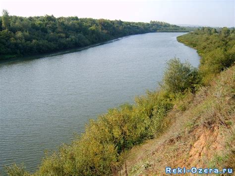 Вода великолепной красоты: река Ик в Башкирии