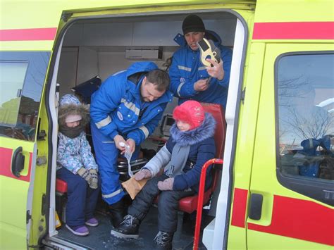 Дополнительные меры перед приездом скорой: охлаждение и обезболивание