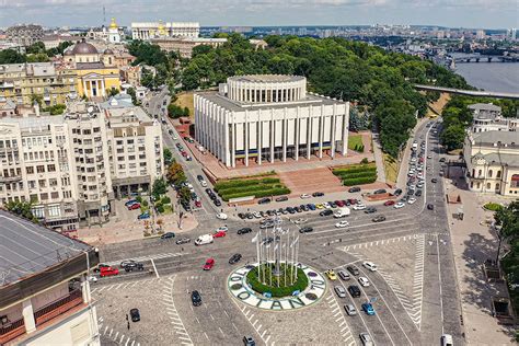 Европейская площадь: сокровищница европейской архитектуры и истории