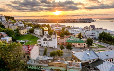 Знакомство с очарованием Нижнего Новгорода в приятной компании