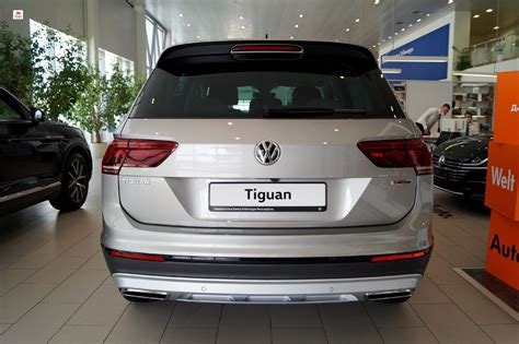 Информация, доступная по идентификатору кузова автомобиля Volkswagen Tiguan 2013 года выпуска