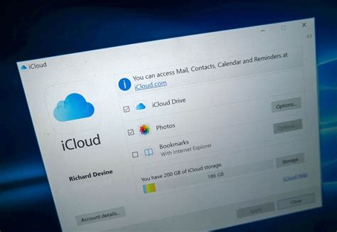 Использование iCloud для определения местоположения устройства через веб-браузер