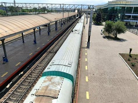 Местонахождение парковки на одном из известных вокзалов столицы