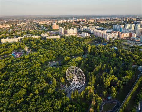 Парк под названием Ю. Гагарина: оазис природы в вечерних грани Нижнего Новгорода