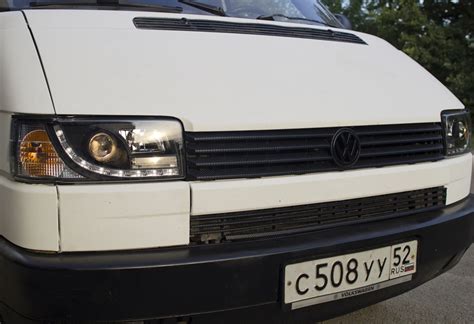 Поиск индивидуального указателя кузова Volkswagen T4 на кузовной части автомобиля