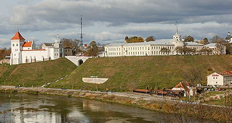 Популярные достопримечательности: старый и новый город