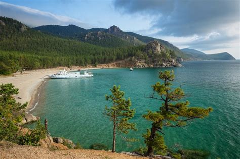 Приключения на каяках: обзор Байкала со стороны воды