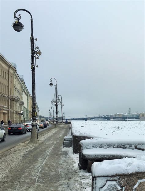 Прогулка по берегу Невы: встреча с Бронзовым всадником