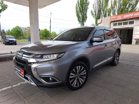 Расшифровка и анализ кода идентификации транспортного средства Mitsubishi Outlander