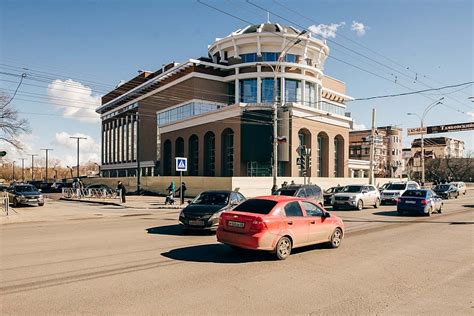 Современные коммерческие объекты на главной улице Башкирии