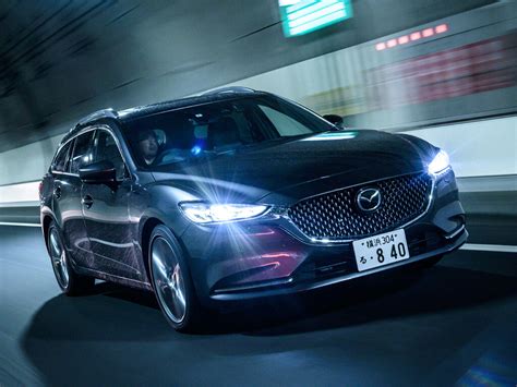 Технические особенности системы удобств автомобиля Mazda 6