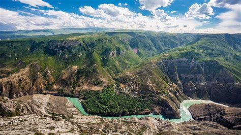 Туристические места с уникальными мостовыми разводками в России