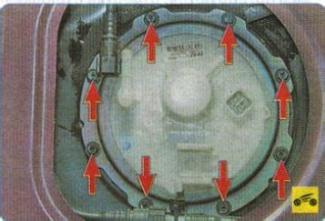 Шаги по определению положения топливного насоса на автомобиле Киа Рио