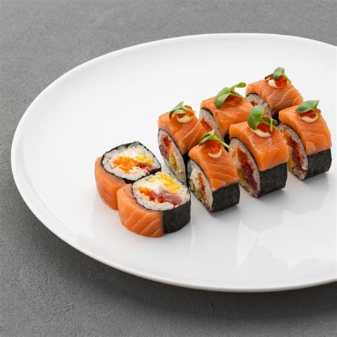 Японская изысканность в каждом ролле: Sushi Time