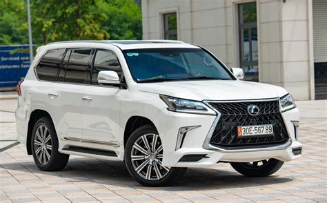 Lexus 570: особенности